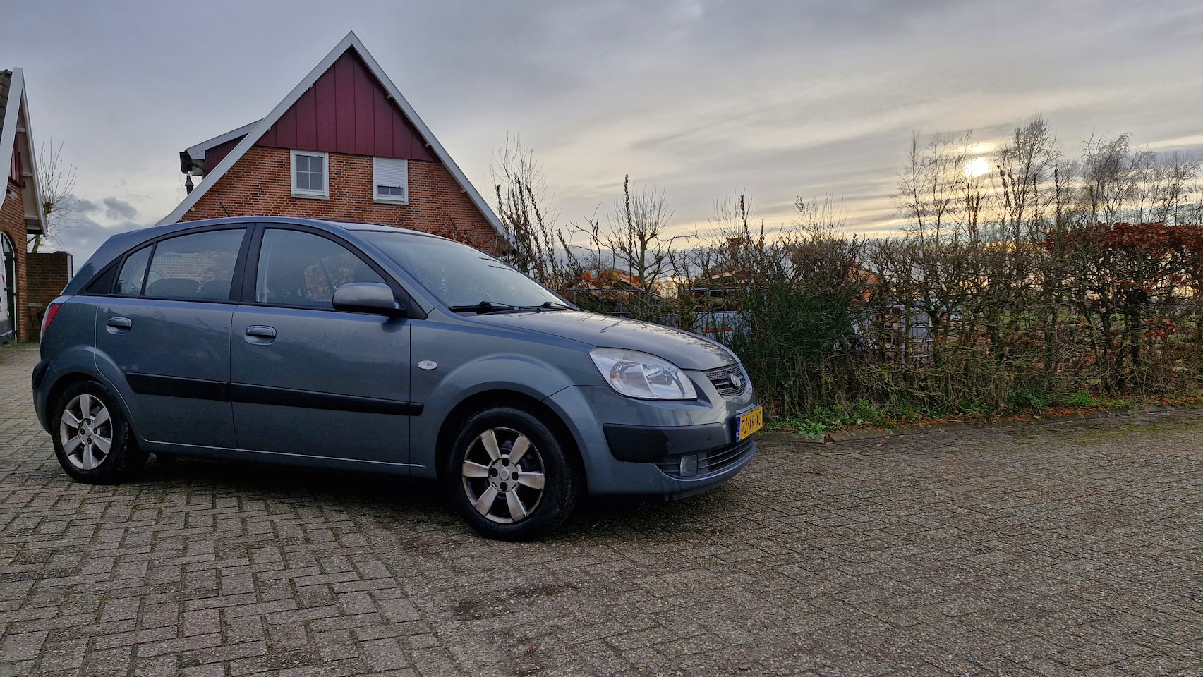 Kia Rio - 1.4 X-tra . - AutoWereld.nl