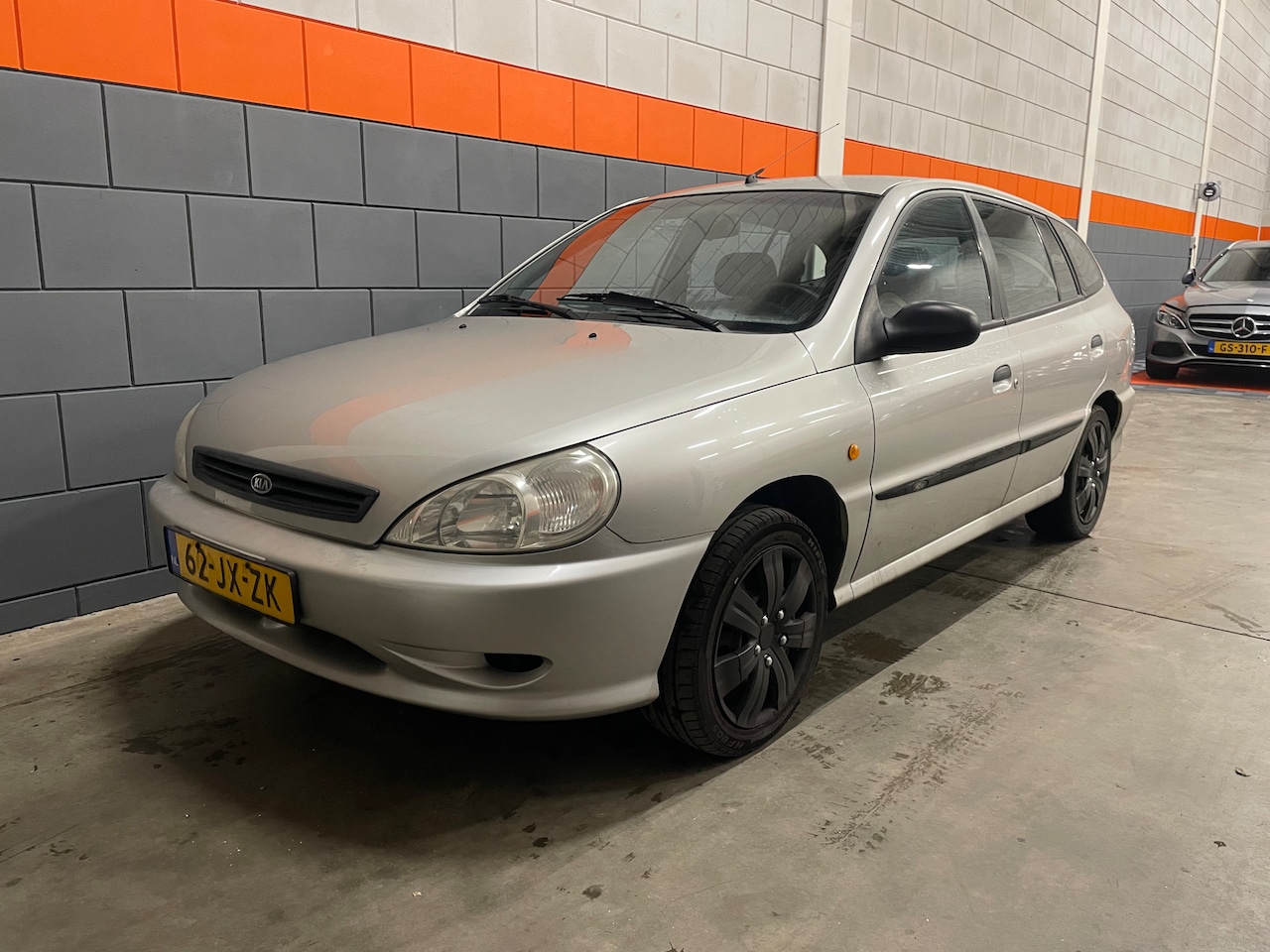 Kia Rio - 1.5 RS Radio/CD, Trekhaak, Stuurbekr. - AutoWereld.nl