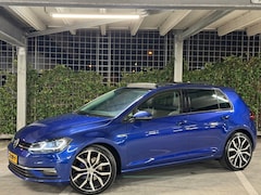 Volkswagen Golf - 1.6 TDI R-LINE DSG/PANO/VIRTUAL