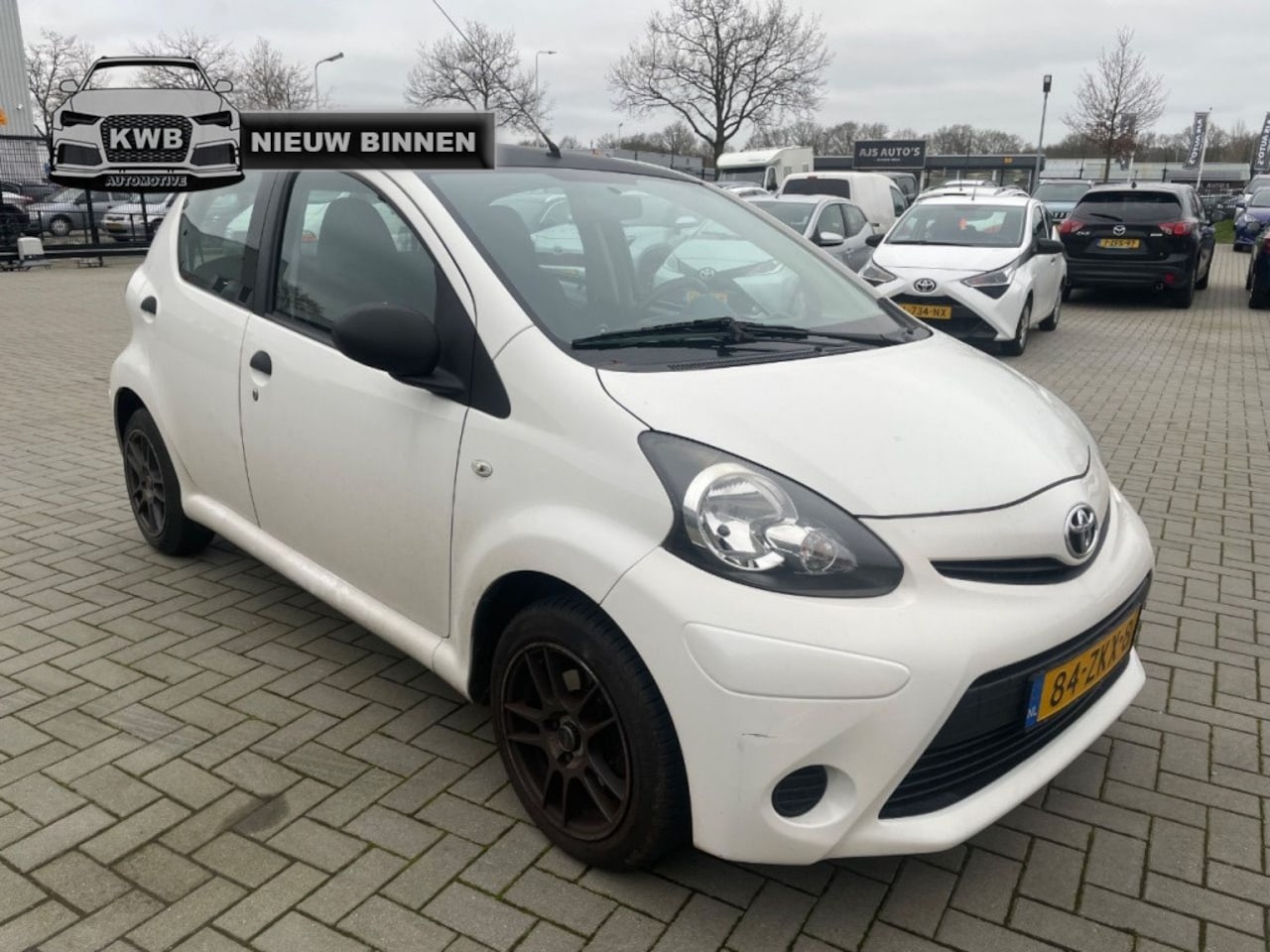 Toyota Aygo - 1.0 5Drs Airco Facelift Dealer OH Sportwielen - AutoWereld.nl