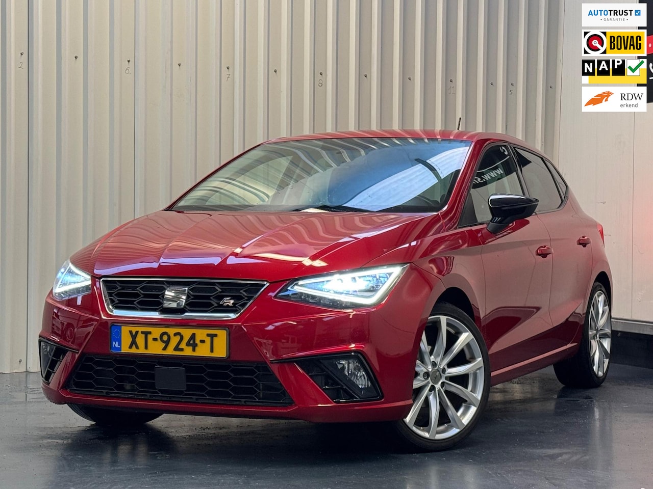 Seat Ibiza - 1.0 TSI FR Business Intense 1.0 TSI FR Business Intense - AutoWereld.nl