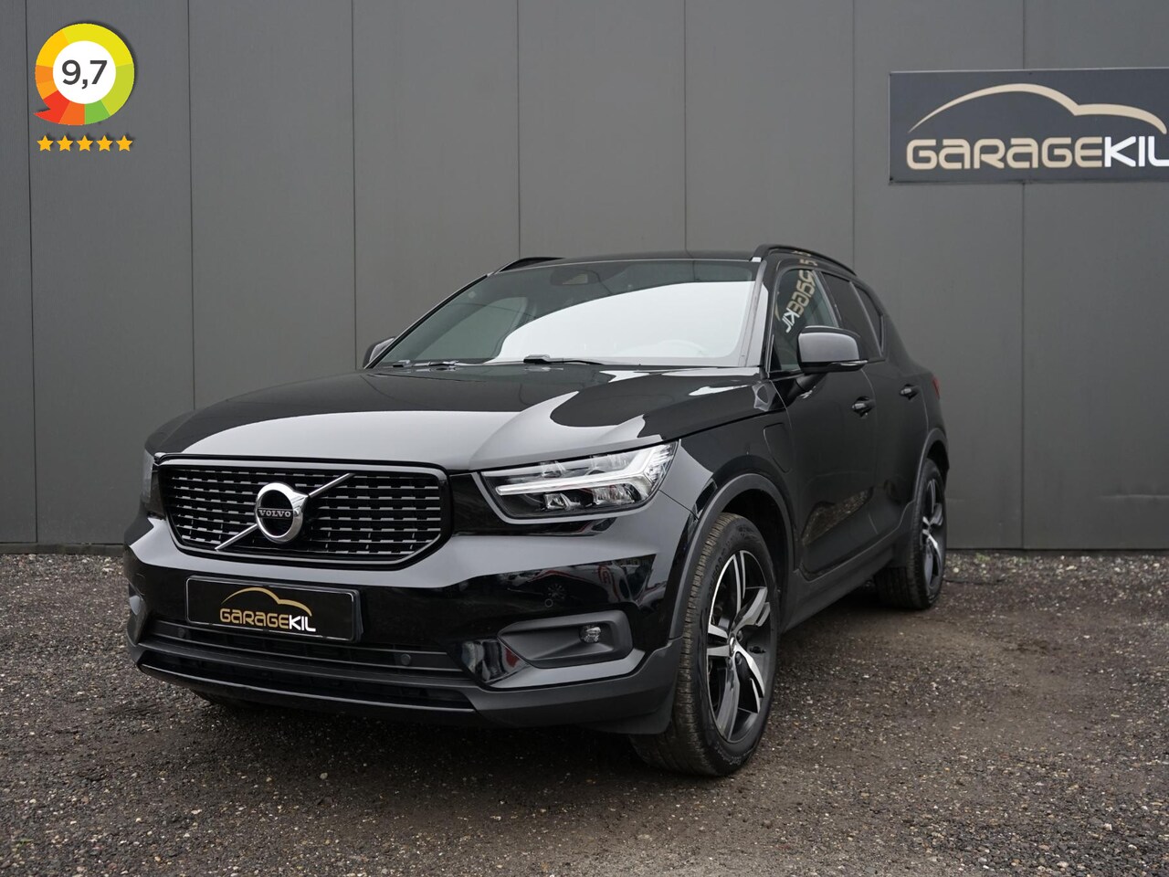 Volvo XC40 - 1.5 T4 Recharge R-Design Expression Privacy glass / Trekhaak / Camera / Stoel & stuurverw. - AutoWereld.nl