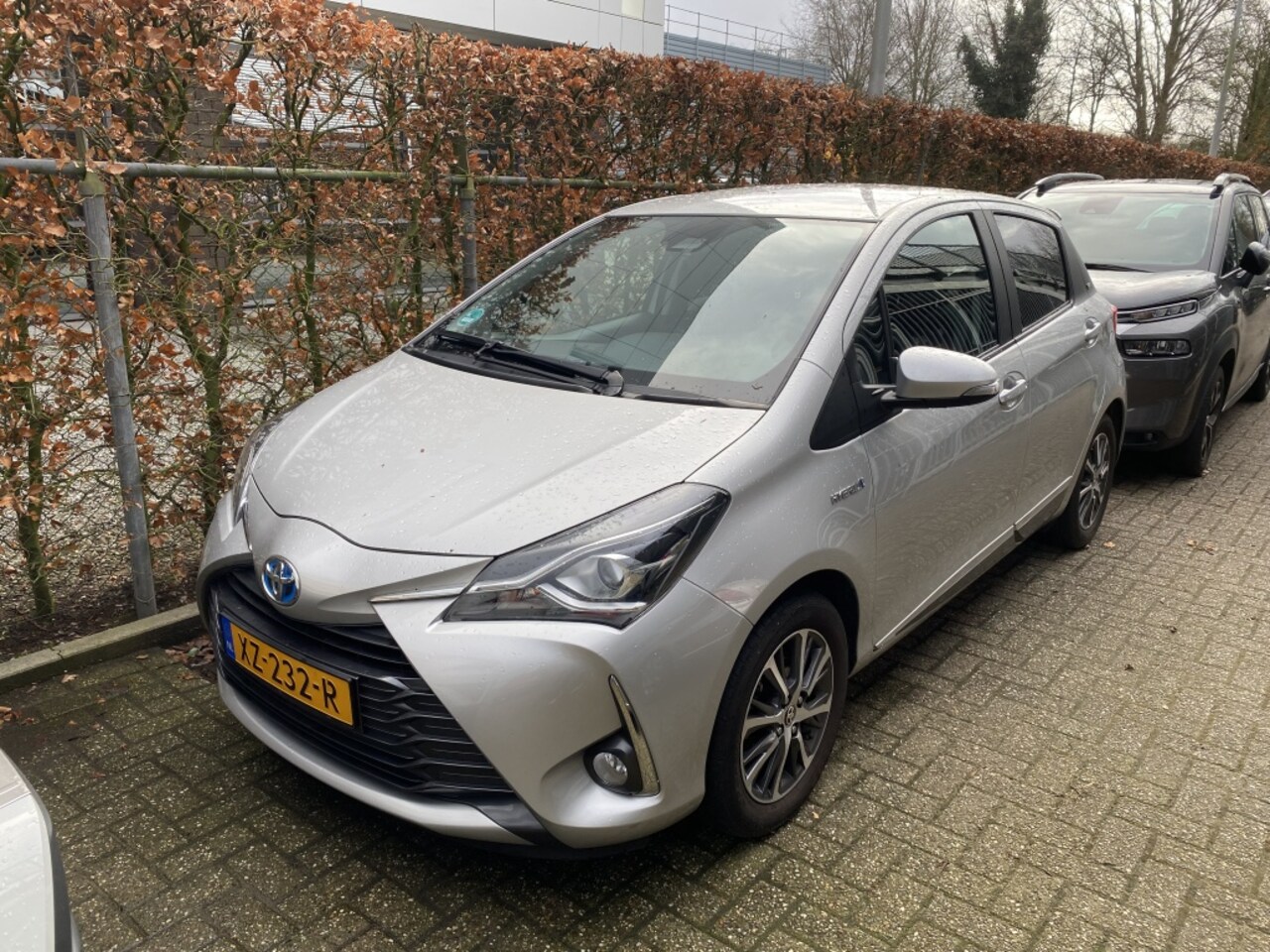 Toyota Yaris - 1.5 Hybrid Y20 NLauto Clima LM Nav - AutoWereld.nl