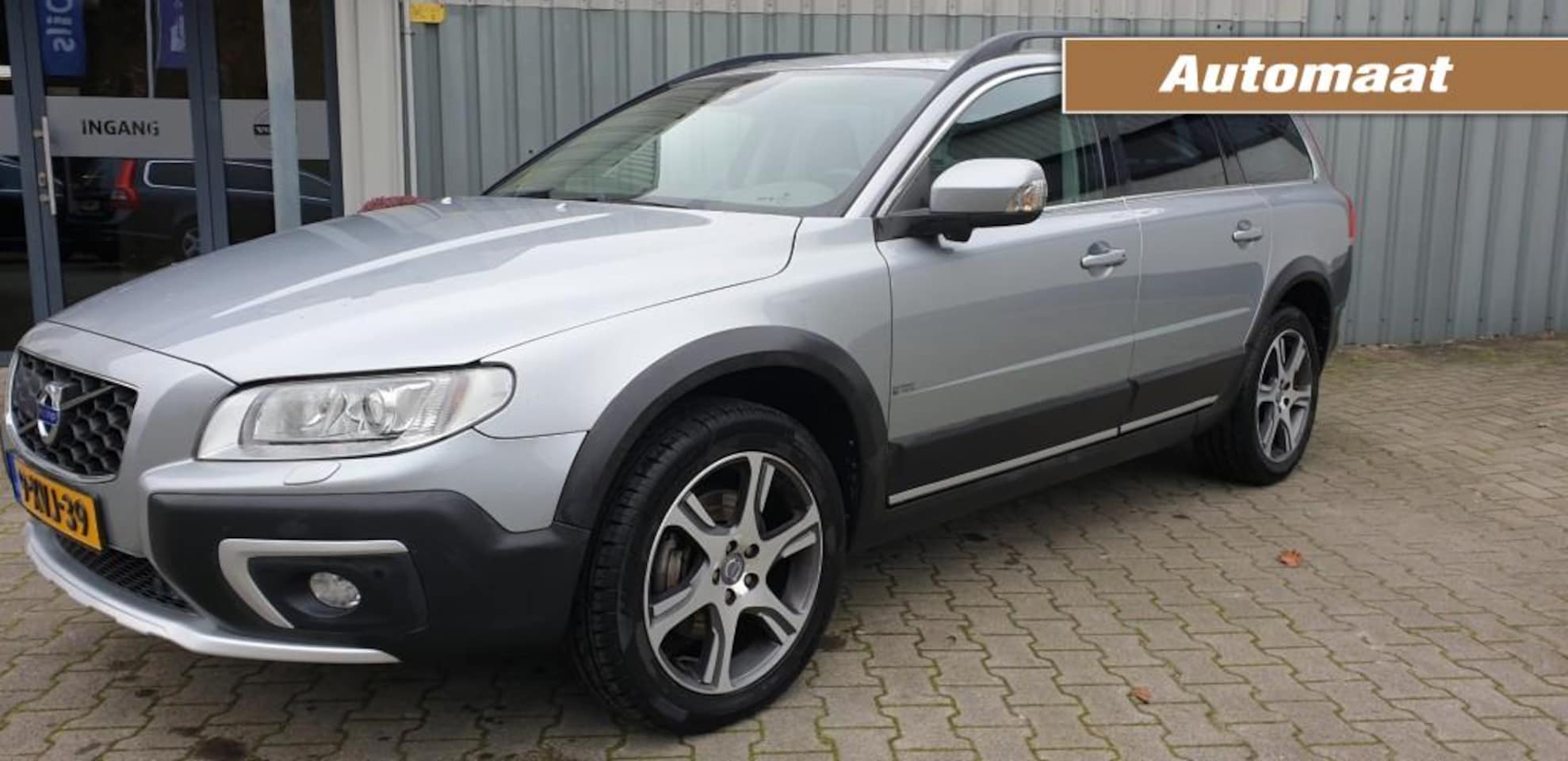 Volvo XC70 - 2.0 D4 FWD Nordic 2.0 D4 FWD NORDIC+ - AutoWereld.nl