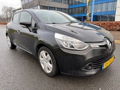 Renault Clio - 1.2i 16V