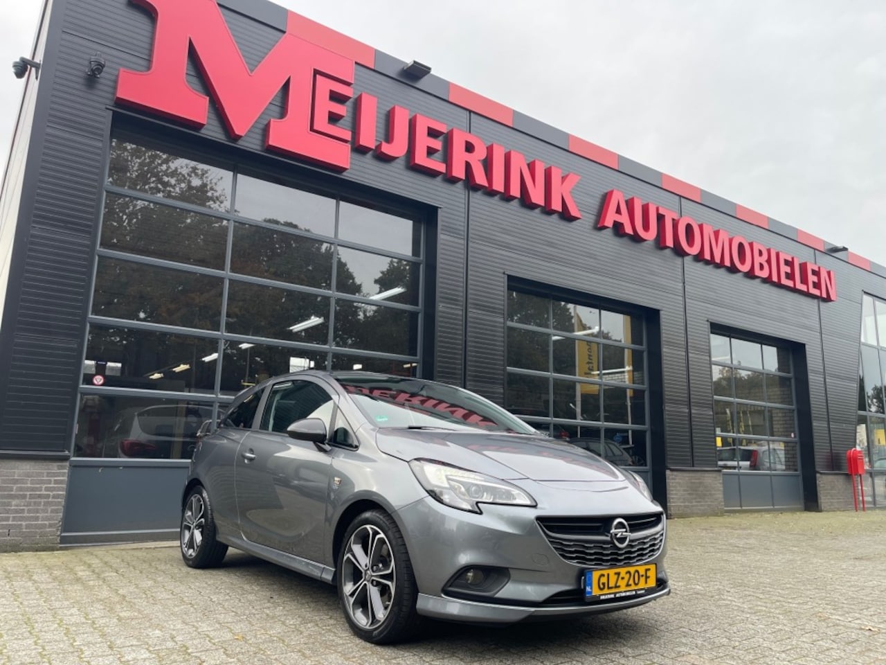 Opel Corsa - 1.4 TURBO OPC-LINE 150 PK XENON CAMERA STUUR/STOEL VERW. - AutoWereld.nl