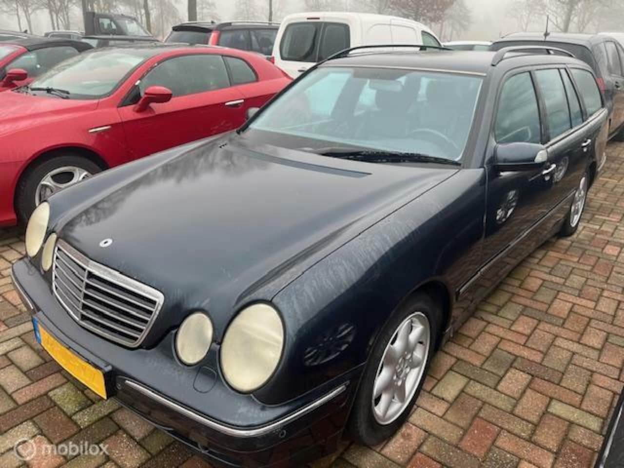 Mercedes-Benz E-klasse Combi - 240 Avantgarde Select OPKNAPPER HEEFT LANG STIL GESTAAN - AutoWereld.nl