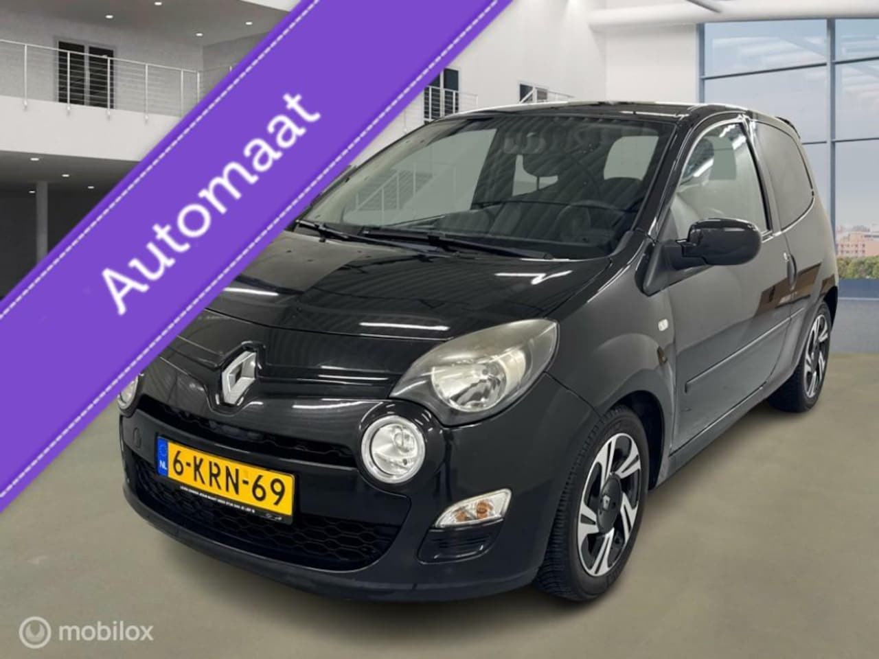 Renault Twingo - 1.2 Dynamique AUTOMAAT!! lage KMstand!! - AutoWereld.nl