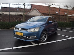 Volkswagen Polo - 1.2 TSI Highline Lounge Led Cruise Clima Pdc Trekh