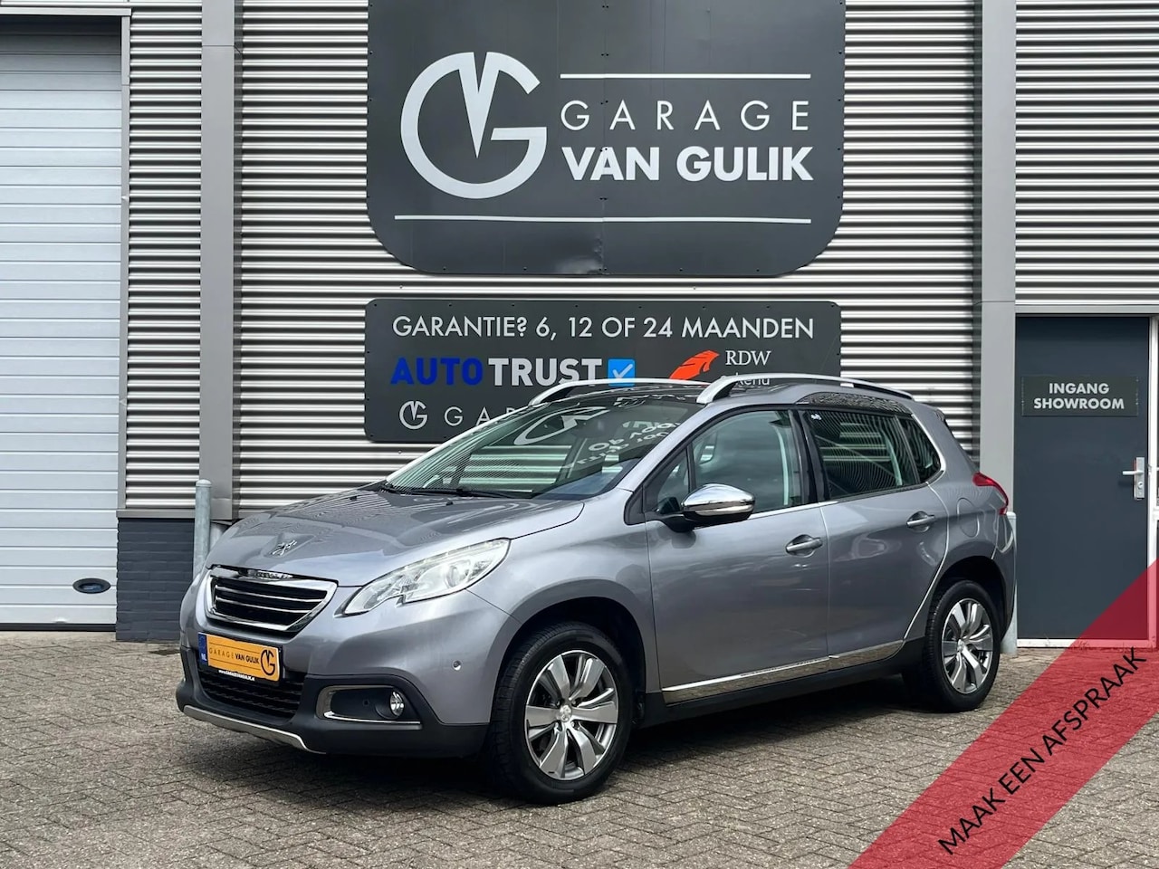 Peugeot 2008 - 1.2 PureTech 131PK Allure Navi,Clima,Cruise,Trekhaak,Panodak,Stoelverw,PdcV+A,Leder/Stof,I - AutoWereld.nl