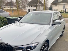 BMW 3-serie - 330e xDrive