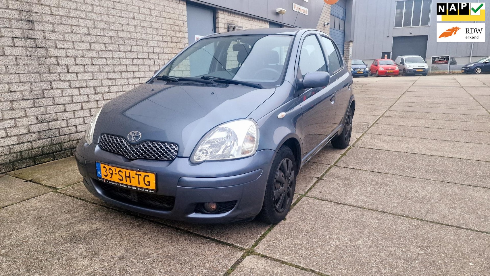 Toyota Yaris - 1.3 VVT-i S-Line 5 deurs Airco - AutoWereld.nl