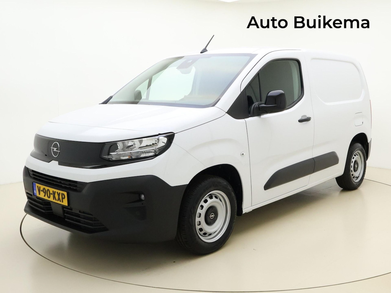 Opel Combo - 1.5 BlueHDi 100 S&S L1 NIEUW! Direct Rijden! -Apple CarPlay -Stoel/Stuur/Voorruit Verwarmi - AutoWereld.nl