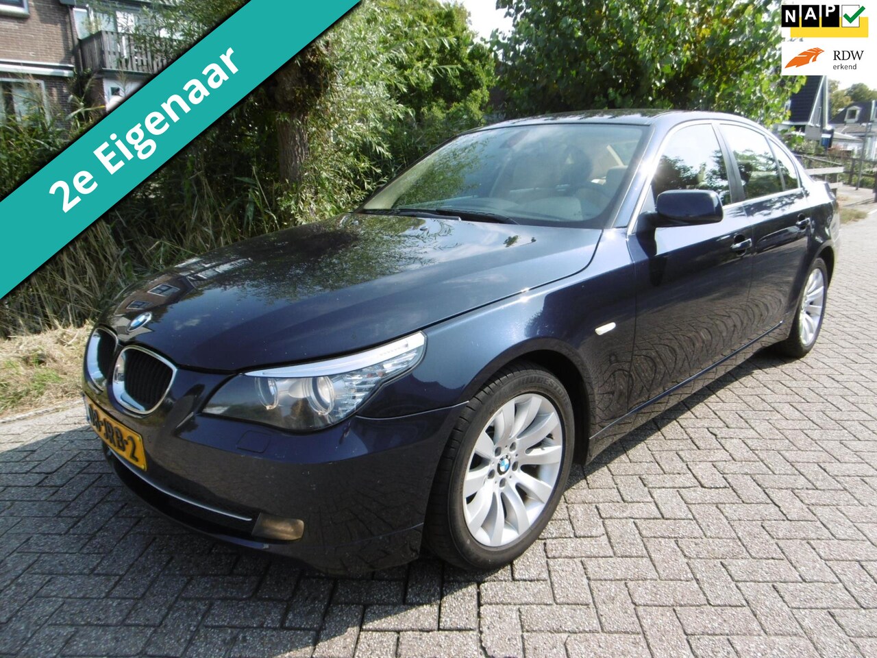 BMW 5-serie - 520i 163pk 6-bak 2e eig. Leder Navi Cruise Youngtimer Historie - AutoWereld.nl