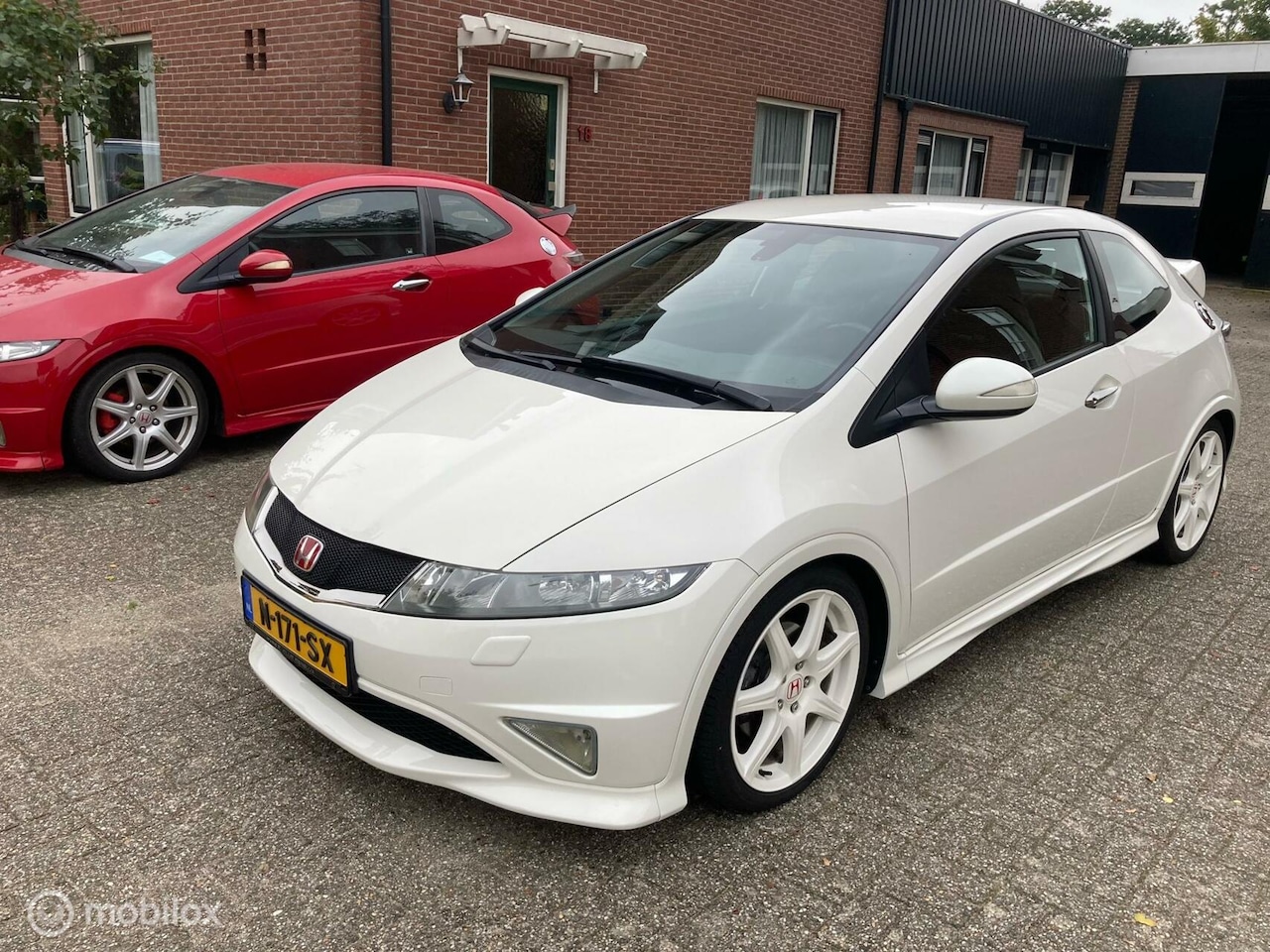 Honda Civic - 2.0 Type R Champion White Edition - AutoWereld.nl