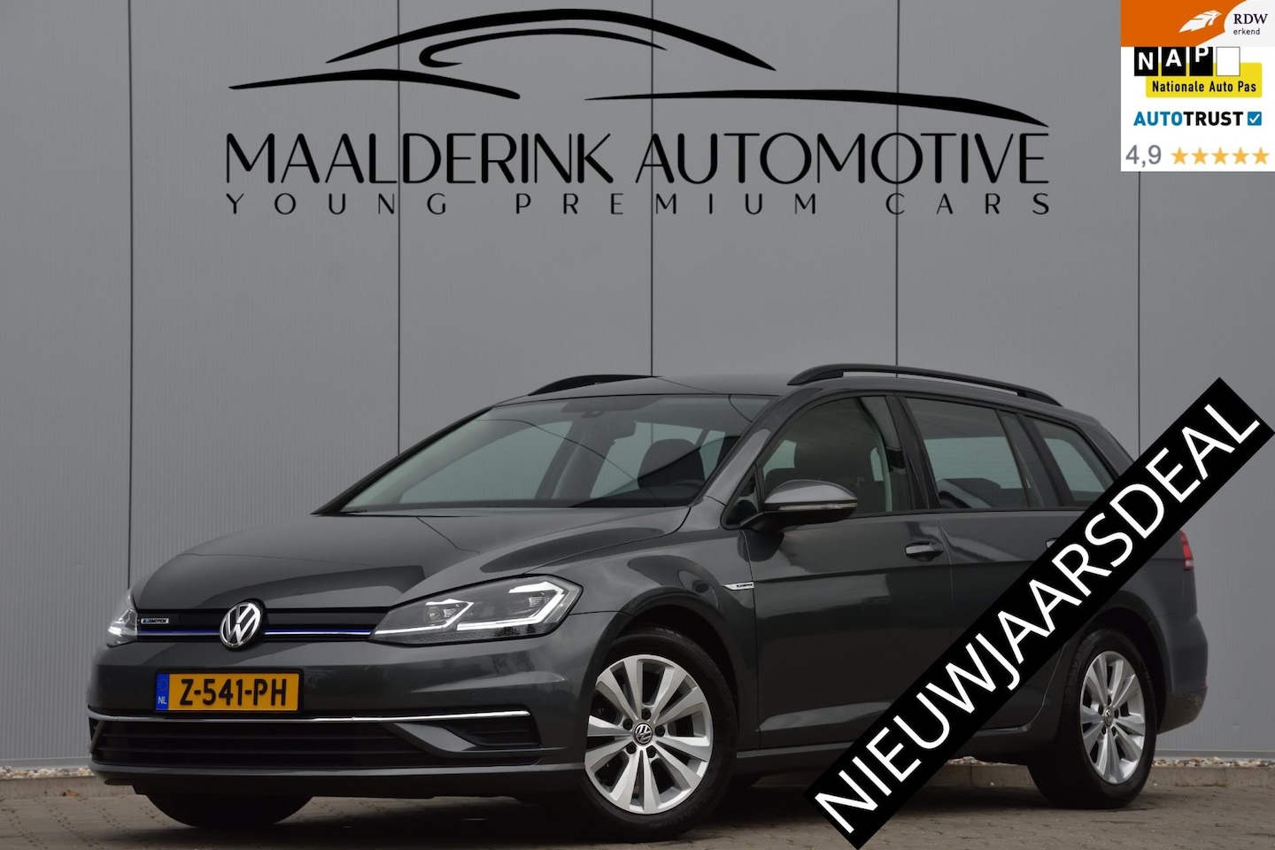 Volkswagen Golf Variant - 1.5 TSI Highline Automaat, Led, Navi, Stoelverwarming, Alcantara/Stof - AutoWereld.nl