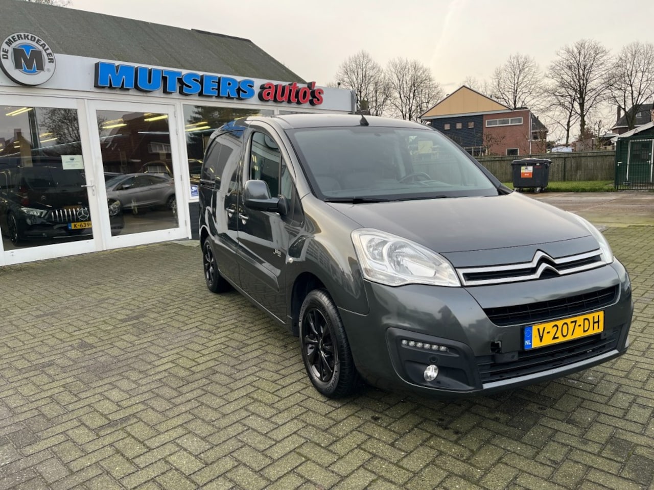 Citroën Berlingo - 1.6 BLue-HDI,120pk, NAVI, CRUISE, zeer mooi! - AutoWereld.nl