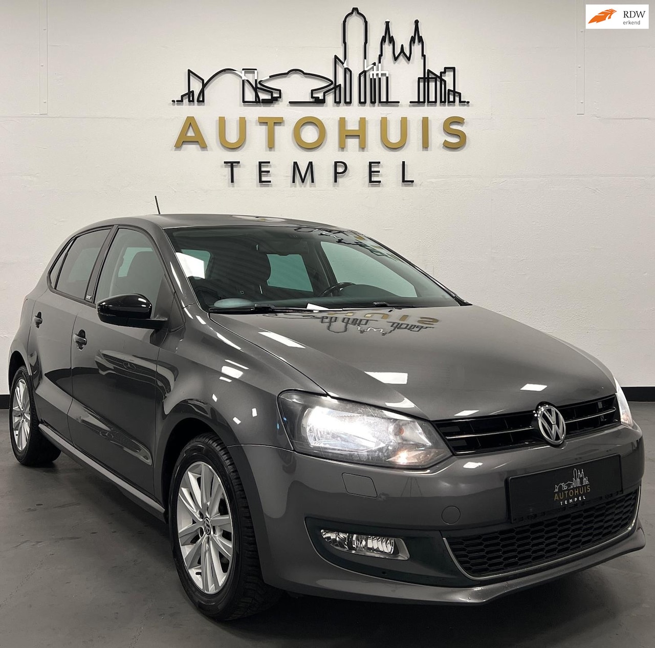 Volkswagen Polo - 1.4-16V Highline Style Airco 5Drs Isofix Elekramen Centrale deur - AutoWereld.nl