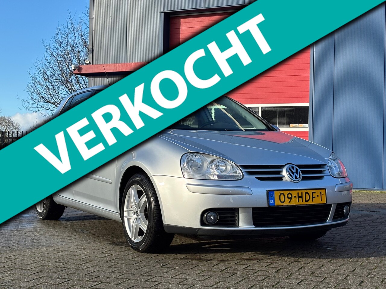 Volkswagen Golf - 1.6 FSI Trendline | Airco + Cruise control | - AutoWereld.nl