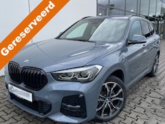 BMW X1 - xDrive25e M-SPORT * LED, NAVI+, LEDER, PANORAMA, TREKH, HuD, ALARM, MEM, 19-inch LMV * 1e