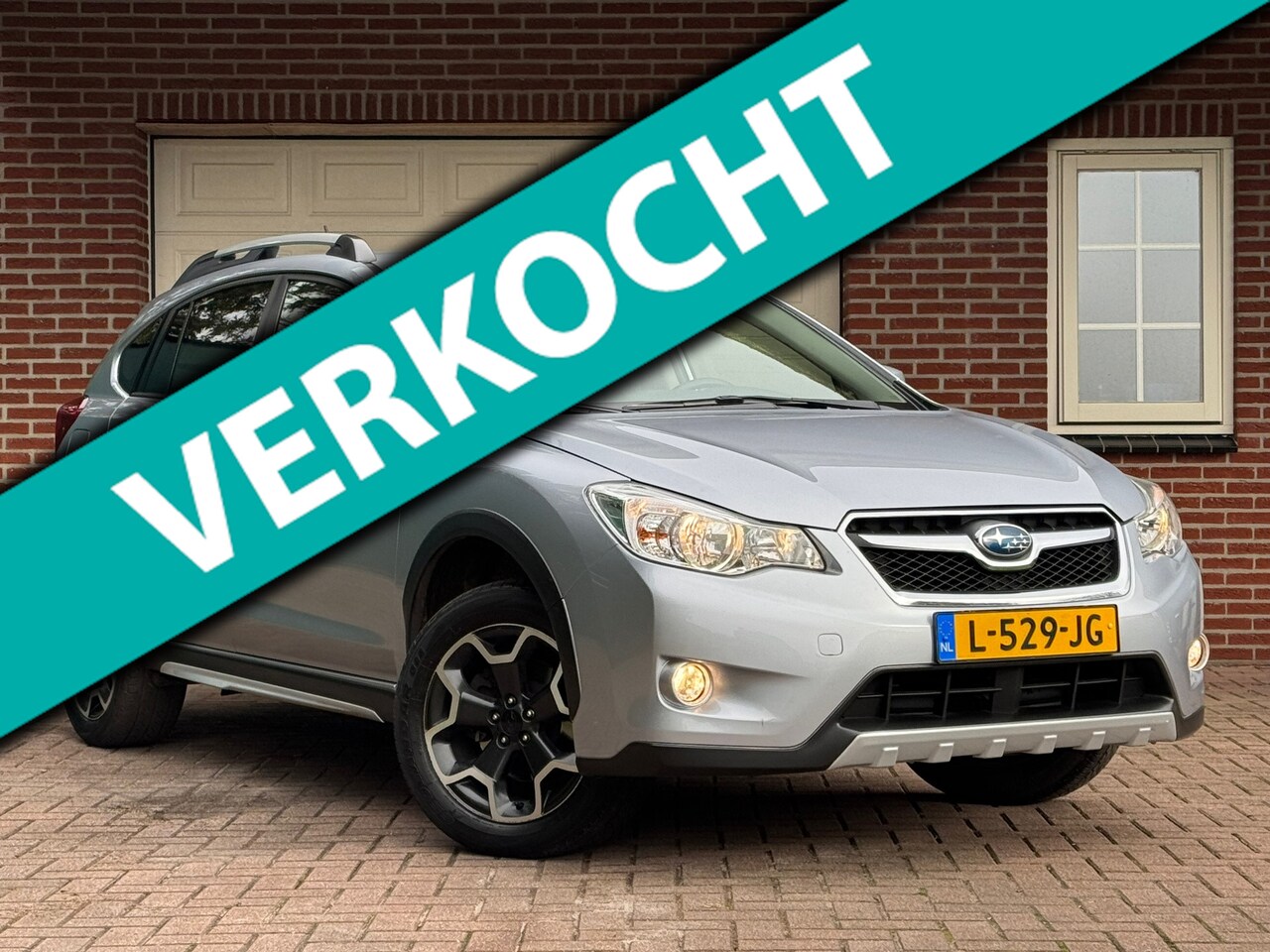 Subaru XV - 1.6i/114pk Nagano AWD Automaat|2015|Camera|Trekhaak|Navi|Stoelverw.|Leder|Cruise|Airco|17" - AutoWereld.nl