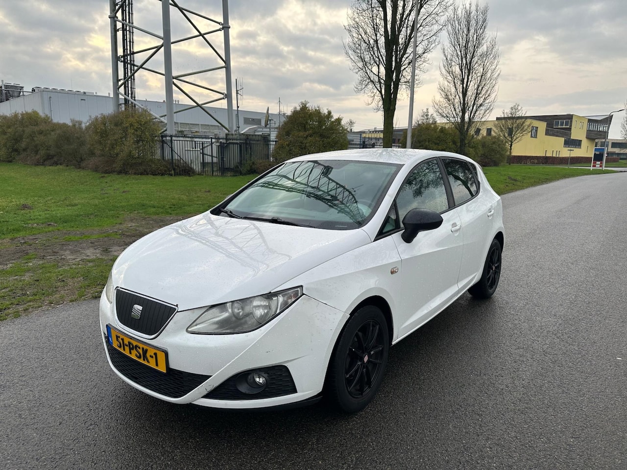 Seat Ibiza - 1.2 TDI Airco Cruise control 5Deurs - AutoWereld.nl