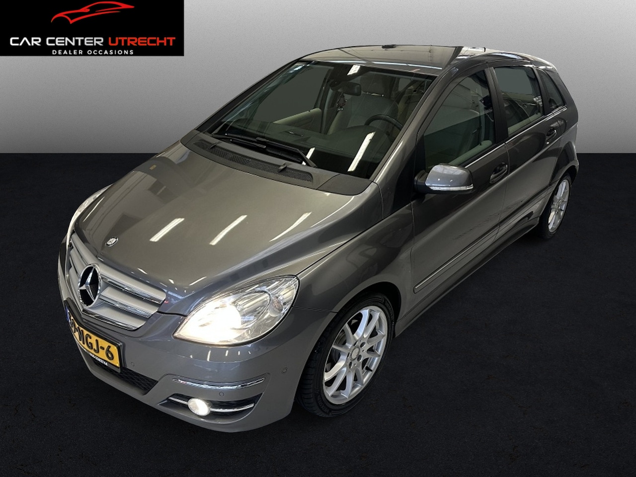 Mercedes-Benz B-klasse - 180 Busines Class LEER NAVI AIRCO AUTOMAAT - AutoWereld.nl