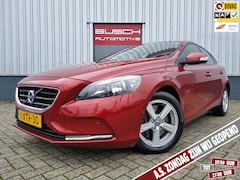 Volvo V40 - 2.0 D4 Luxury Business | VAN 1e EIGENAAR |