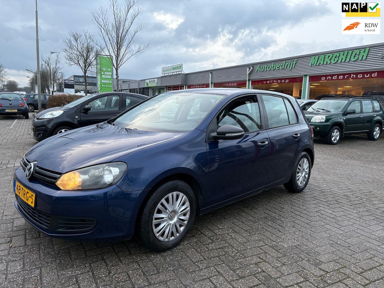 Volkswagen Golf - 1.2 TSI Trendline BlueMotion|AIRCO|CARPLAY OPTIONEEL| - AutoWereld.nl