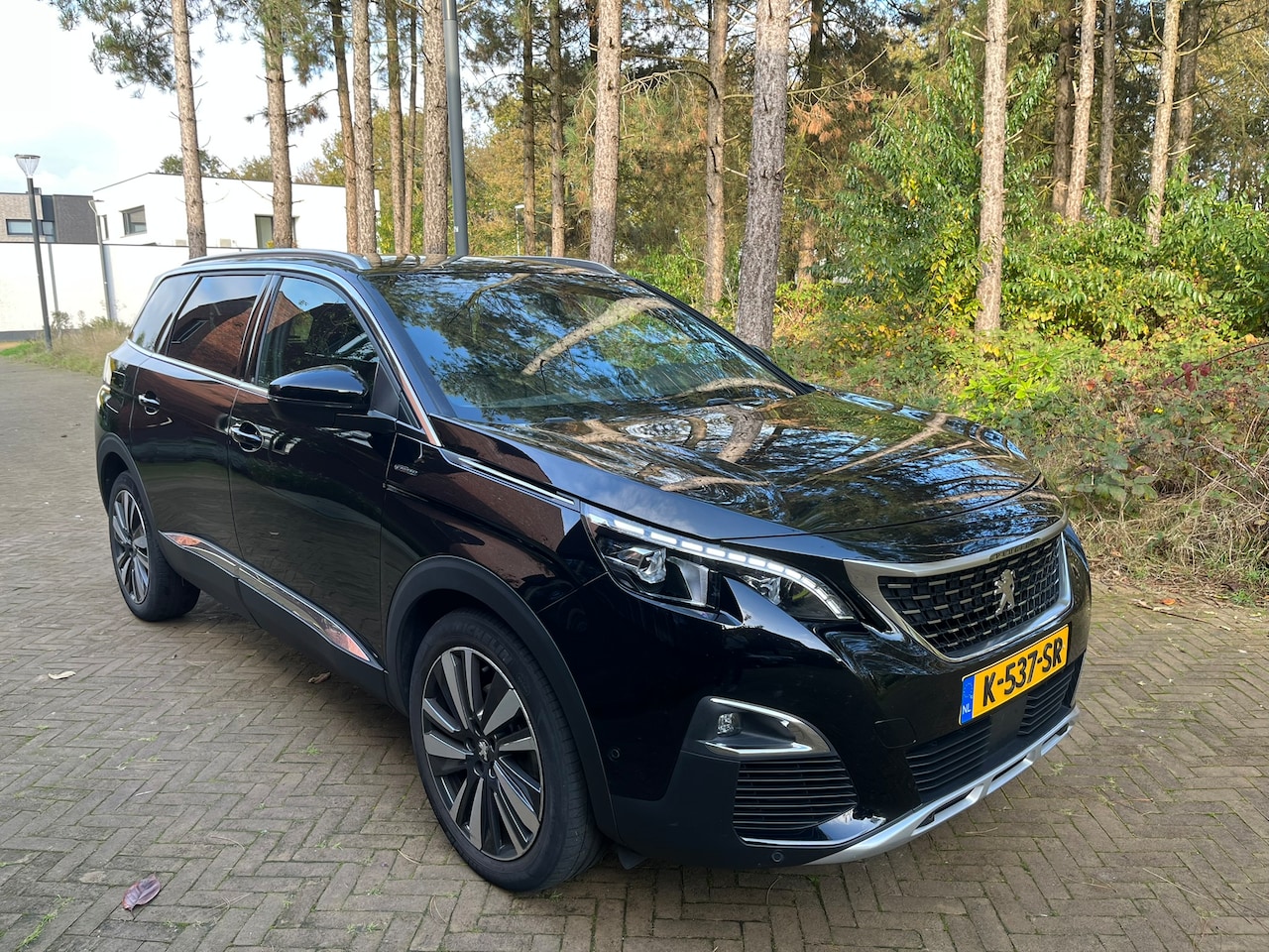 Peugeot 5008 - 1.2 PureTech GT-Line Avantage 1e eigenaar dealer onderhouden + winterpakket en dakkoffer - AutoWereld.nl