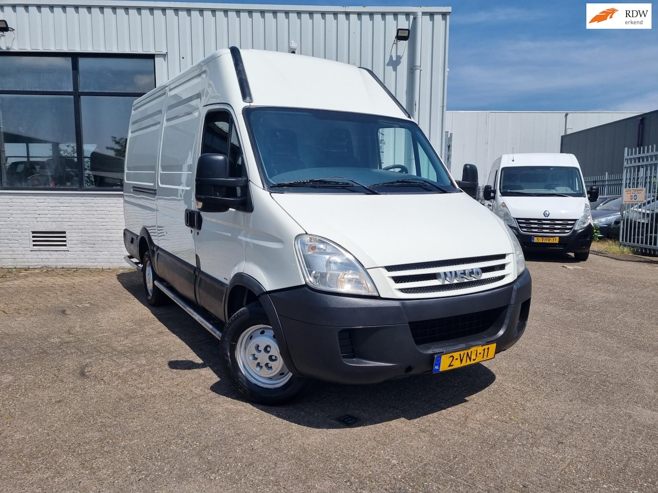 Iveco Daily - 35 S 12V 330 H2 35S12V 330 H2 - AutoWereld.nl