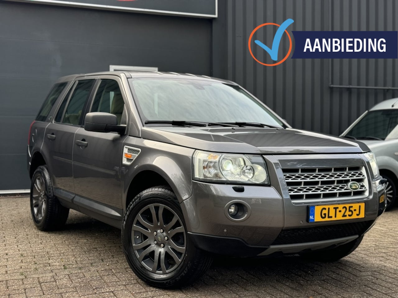 Land Rover Freelander - 3.2 V6 HSE Automaat/Carplay/Trekhaak. - AutoWereld.nl