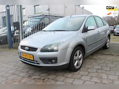 Ford Focus - 1.6-16V Futura