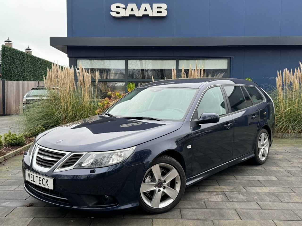 Saab 9-3 - Estate 1.8t Automaat Hirsch 195pk 177dkm Leer/LED/Stoelverwarmin - AutoWereld.nl