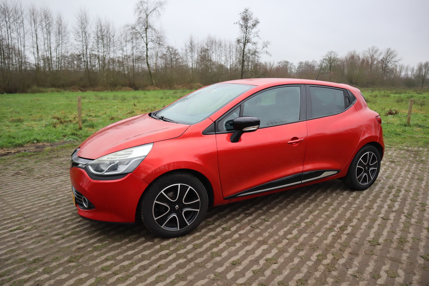 Renault Clio - 1.5 dCi Expression - AutoWereld.nl