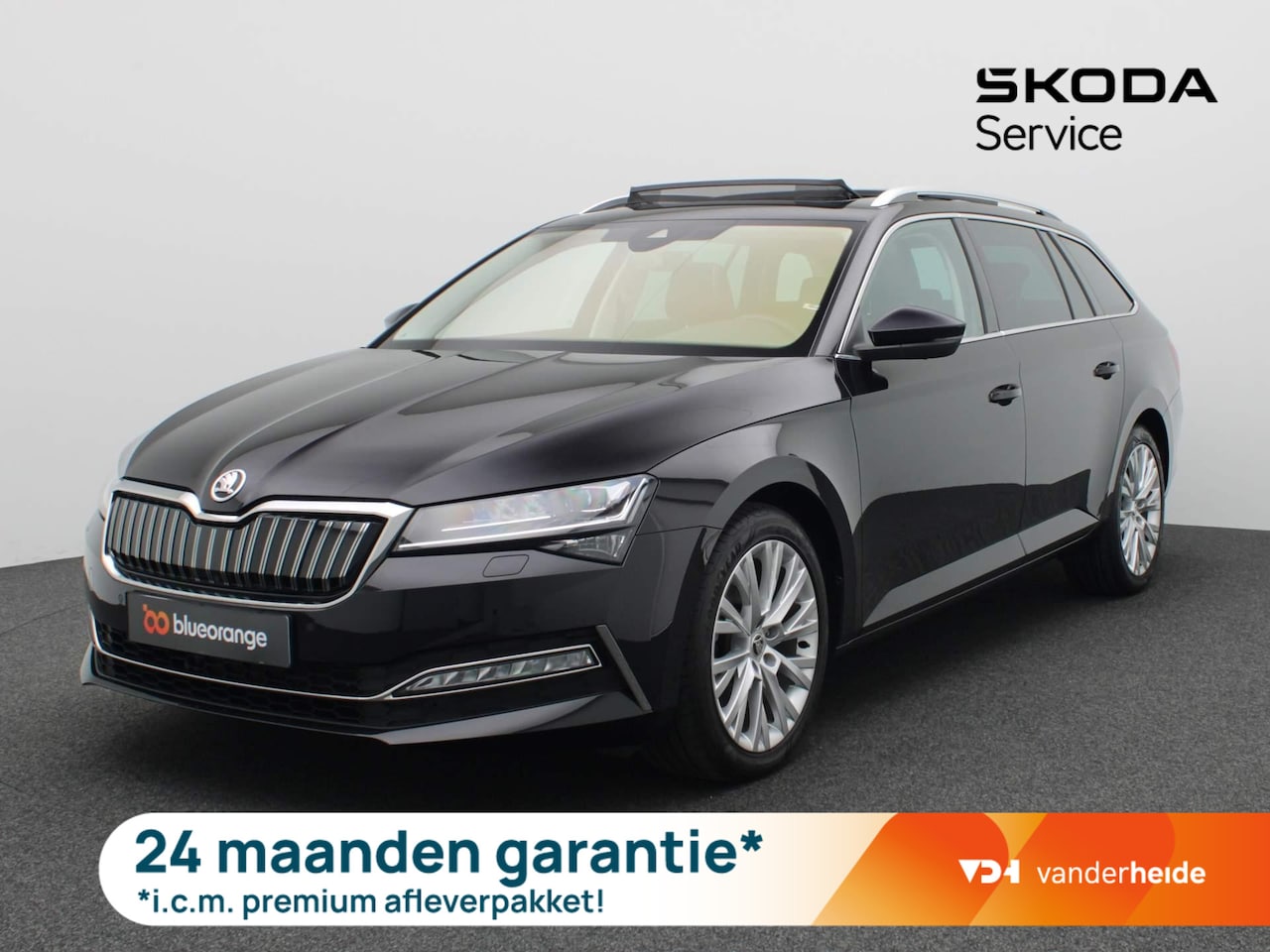 Skoda Superb Combi - 1.4 TSI iV Business Edition Plus 218PK DSG trekhaak, Led matrix, 360gr camera, side assist - AutoWereld.nl