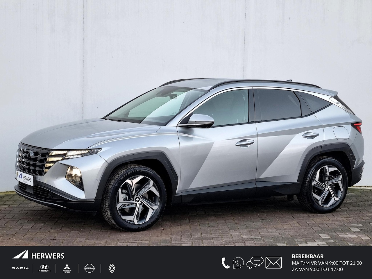 Hyundai Tucson - 1.6 T-GDI PHEV Premium 4WD Automaat / 1350KG Trekgewicht / Lederen Bekleding / Rondomzicht - AutoWereld.nl