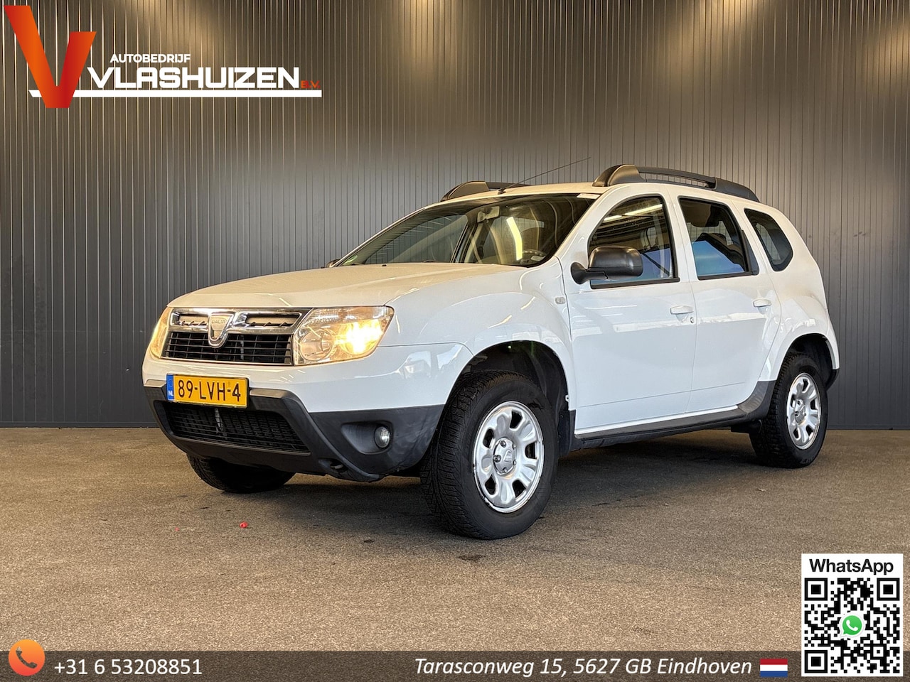 Dacia Duster - 1.6 Lauréate 2wd | Airco | Trekhaak | - AutoWereld.nl