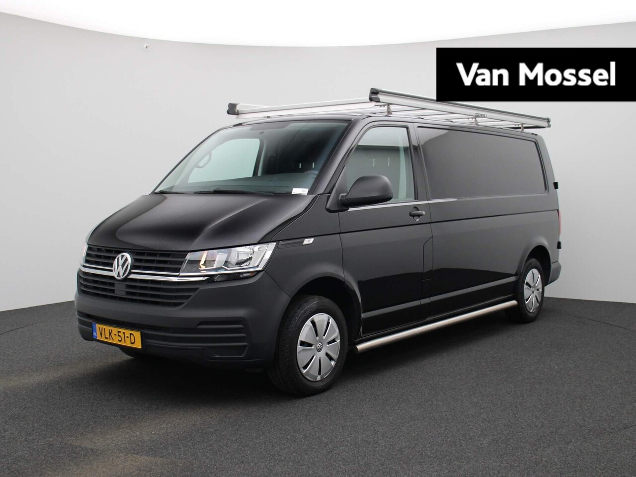 Volkswagen Transporter - 2.0 TDI L2H1 30 | Airconditioning | Zijschuifdeur | Trekhaak | - AutoWereld.nl