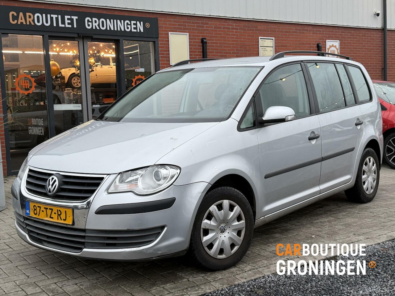 Volkswagen Touran - 1.4 TSI Comfortline Business | AUTOMAAT | LEER | CRUISE - AutoWereld.nl