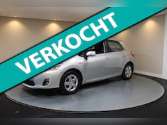 Toyota Auris - 1.8 Full Hybrid Business *Dealer OH/2de Eigenaar* NAP