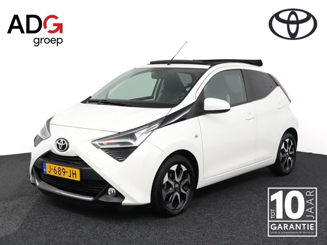 Toyota Aygo - 1.0 VVT-i x-joy cabrio | Airco | Parkeercamera | Lichtmetalen-Velgen | - AutoWereld.nl