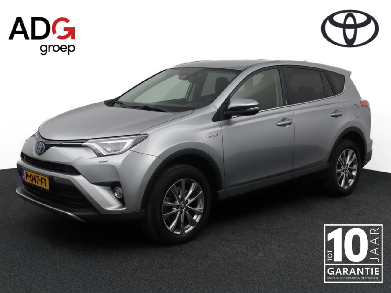 Toyota RAV4 - 2.5 Hybrid AWD Style | Trekhaak | Trekgewicht 1650 kg | Stoel en stuurverwarming | Parkeer - AutoWereld.nl