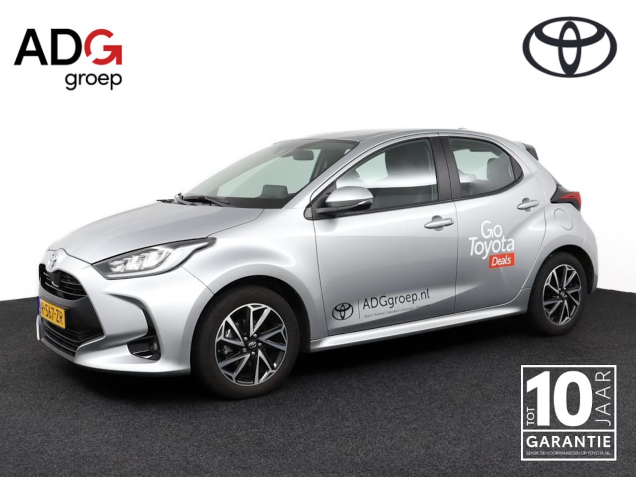 Toyota Yaris - 1.5 VVT-i Dynamic | Navigatie | LED Verlichting | Adaptieve Cruise Control | Keyless Entry - AutoWereld.nl