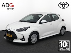 Toyota Yaris - 1.5 Hybrid | Navigatie | keyless entry en start | Climate control | All season banden |