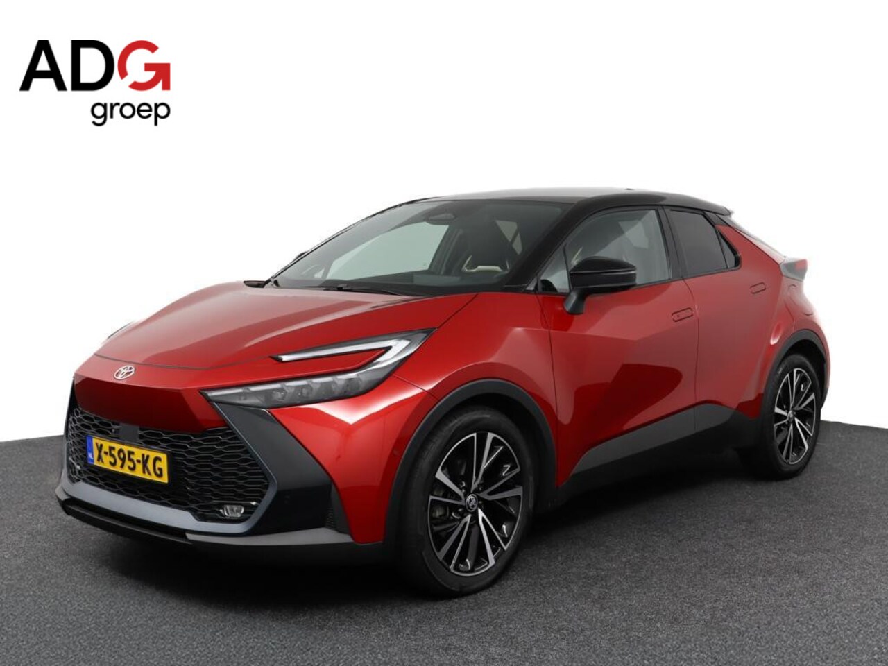 Toyota C-HR - 1.8 Hybrid Executive | Adaptive Cruise Control | Navigatie | Apple carplay | Android Auto - AutoWereld.nl