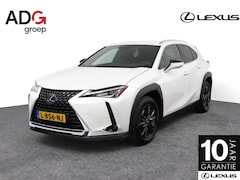 Lexus UX - 250h Business Line Pro | Navigatie | Camera | Parkeersensoren | Stoel / Stuurverwarming |