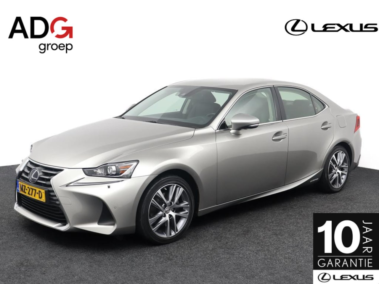 Lexus IS - 300h Hybrid Business Line | Dealeronderhouden | Parkeersensoren | Regensensor | - AutoWereld.nl