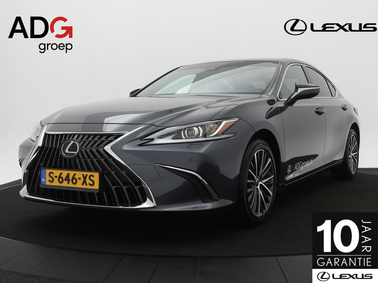 Lexus ES - 300h Business Line | Stoel & stuurwielverwarming | Adaptive Cruise Control | Apple Carplay - AutoWereld.nl