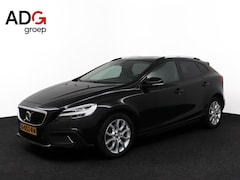 Volvo V40 Cross Country - 1.5 T3 Polar+ Luxury | Trekhaak | Leder | Stoelverwarming | Panoramadak | Achteruitrijcame